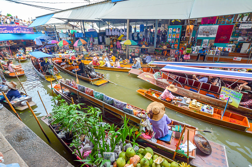 Floating Market